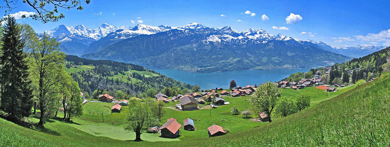 Panorama - Copyright: http://www.beatenbergbilder.ch/